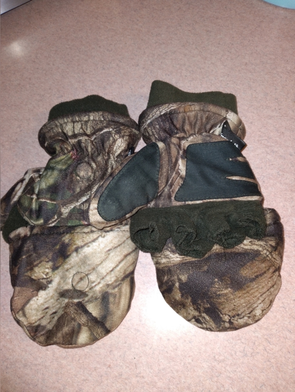 Mossyoak Boys Gloves